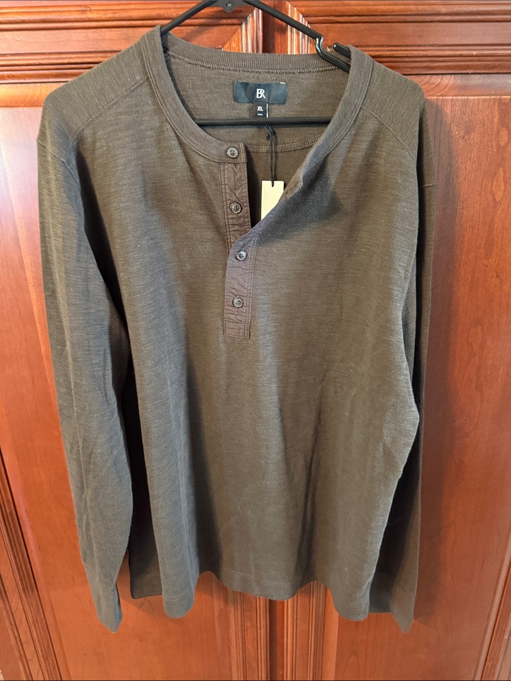 Banana Republic Olive Henley Long-Sleeve Shirt
